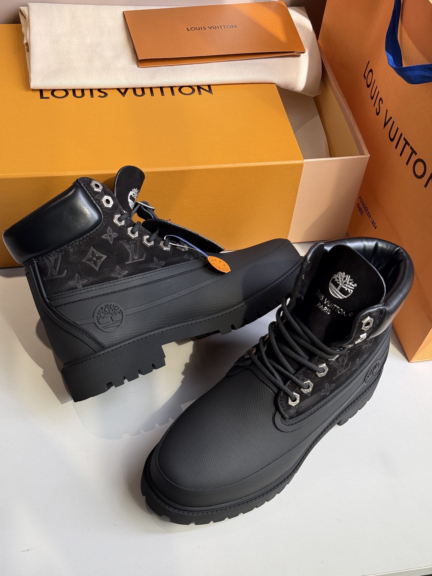 Giầy Boot LV × Timberland_thumbnail_2