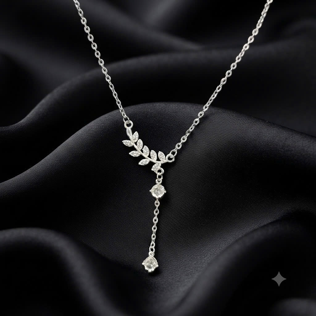 vòng cổ bạc xi kim charm chiếc lá đính kim cương trắng._thumbnail_1
