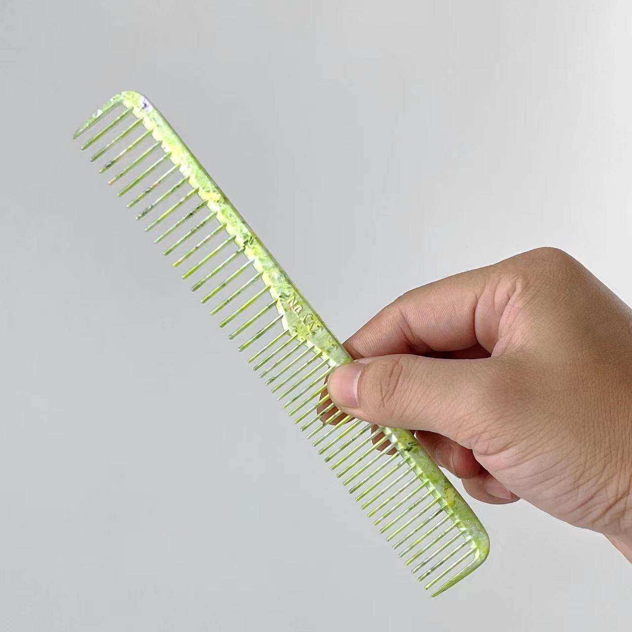 Lược cắt tóc N.B.A.A họa tiết CLA size L 189mm (tặng bình xịt)_thumbnail_11