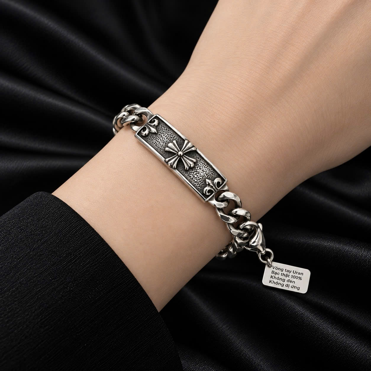 vòng tay titan bảng vuông chrome heart mắc xích cuban._thumbnail_3