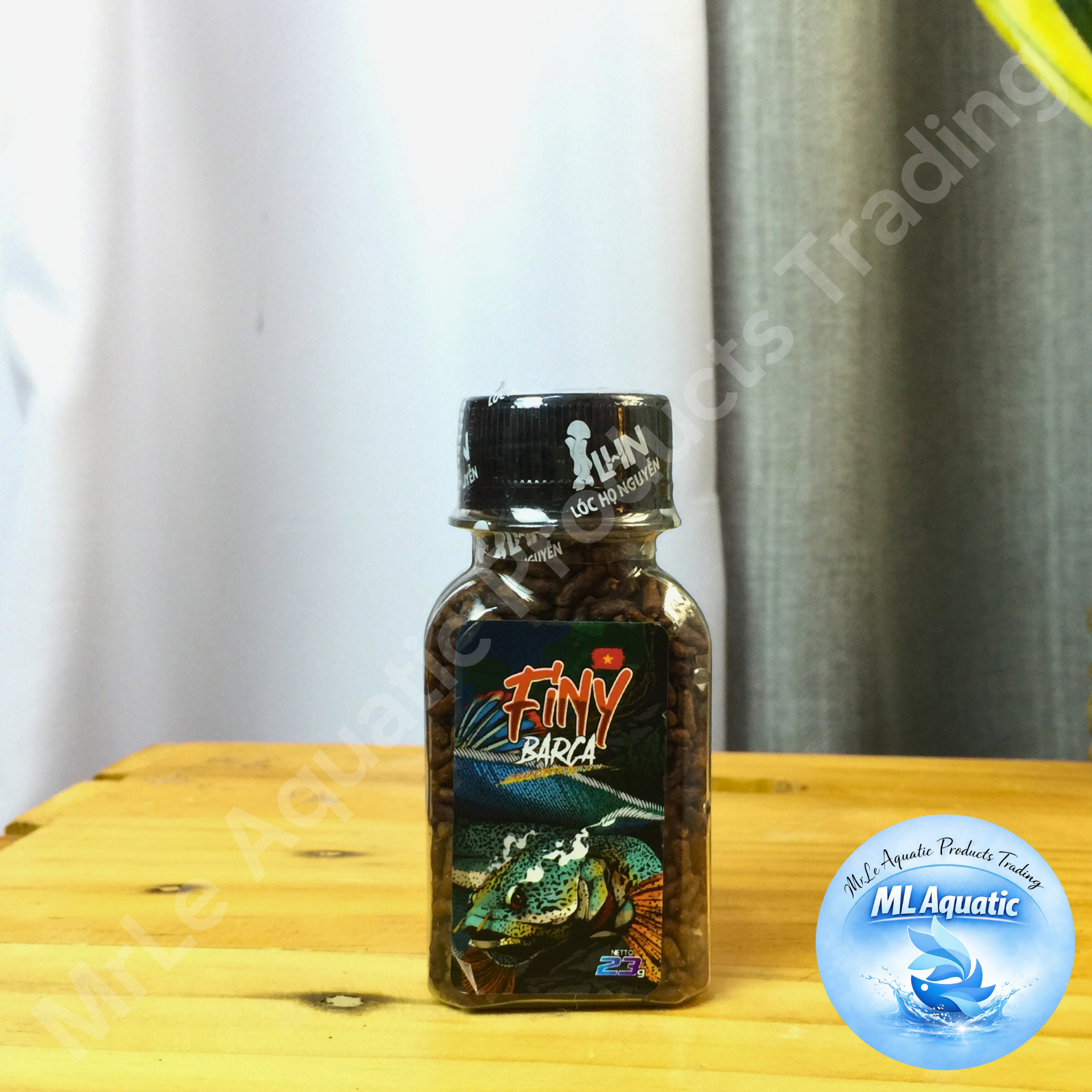 FINY BARCA Premium Color-Enhancing Food