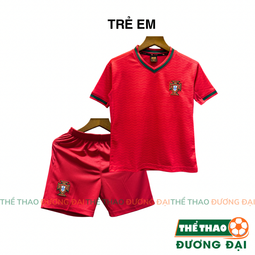 Quần Áo Bóng Đá Trẻ Em ĐT Bồ Đào Nha Đỏ WC26 Thun Mè Thoáng Khí Thể Thao Đương Đại