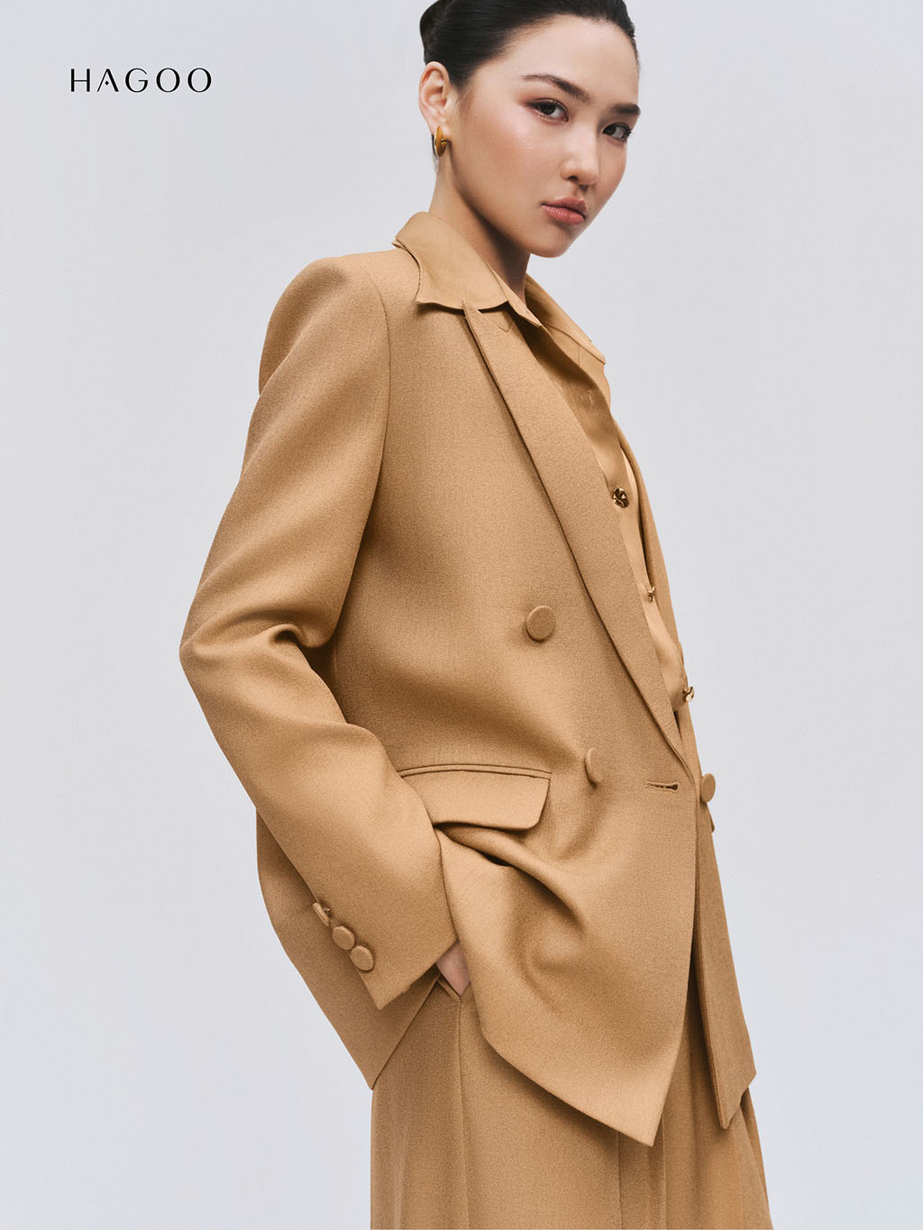 Blazer suông hai hàng khuy HAGOO