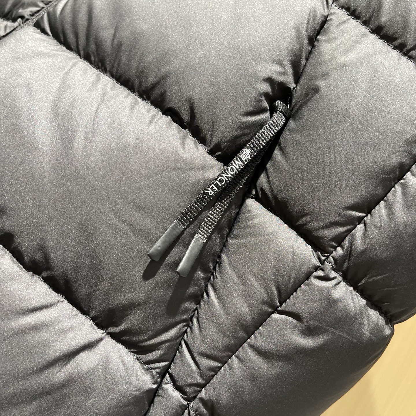 Áo Khoác Gile Moncler_thumbnail_4