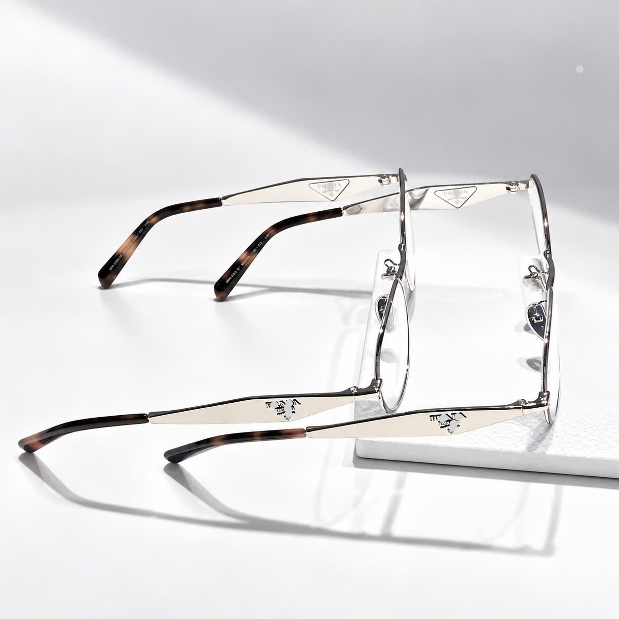 KÍNH NỮ PRAD  SS26_thumbnail_2