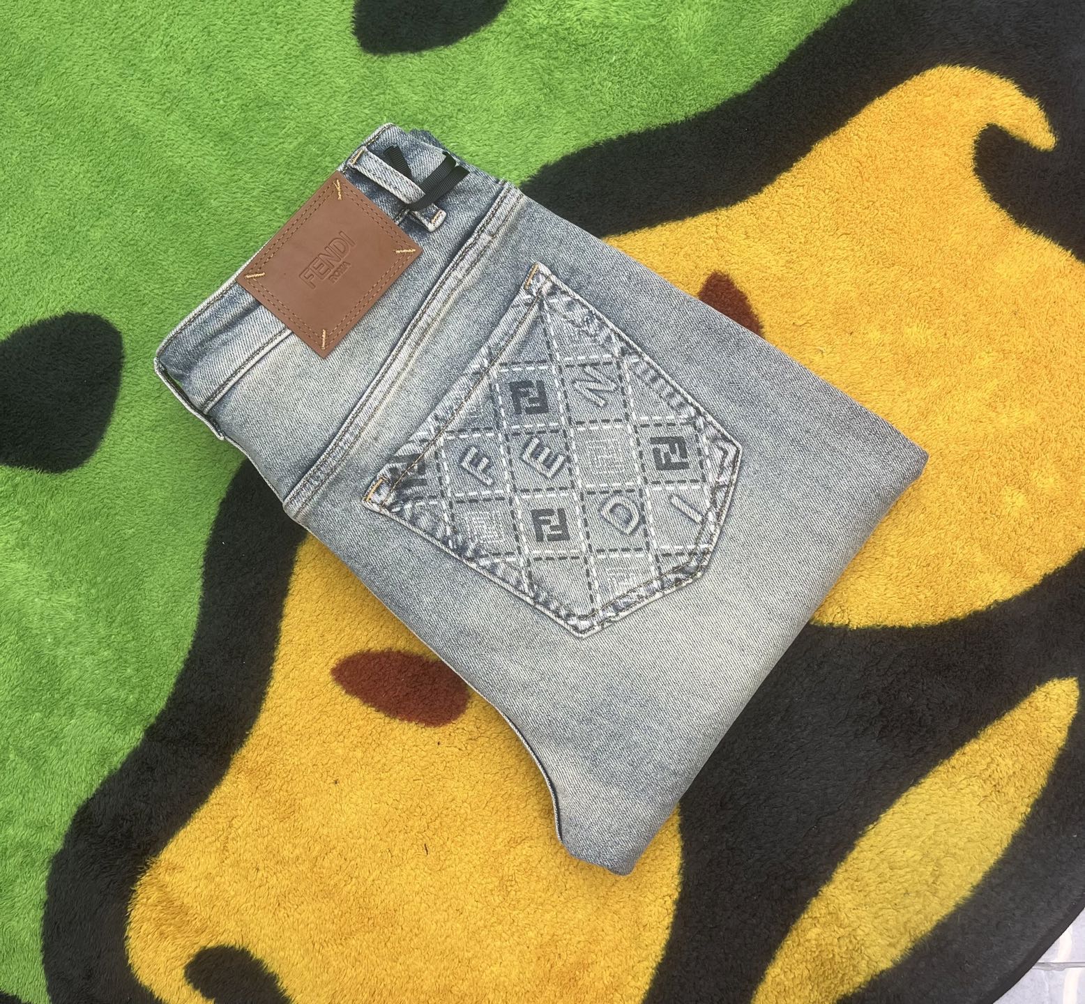 Quần Jean Fendi
