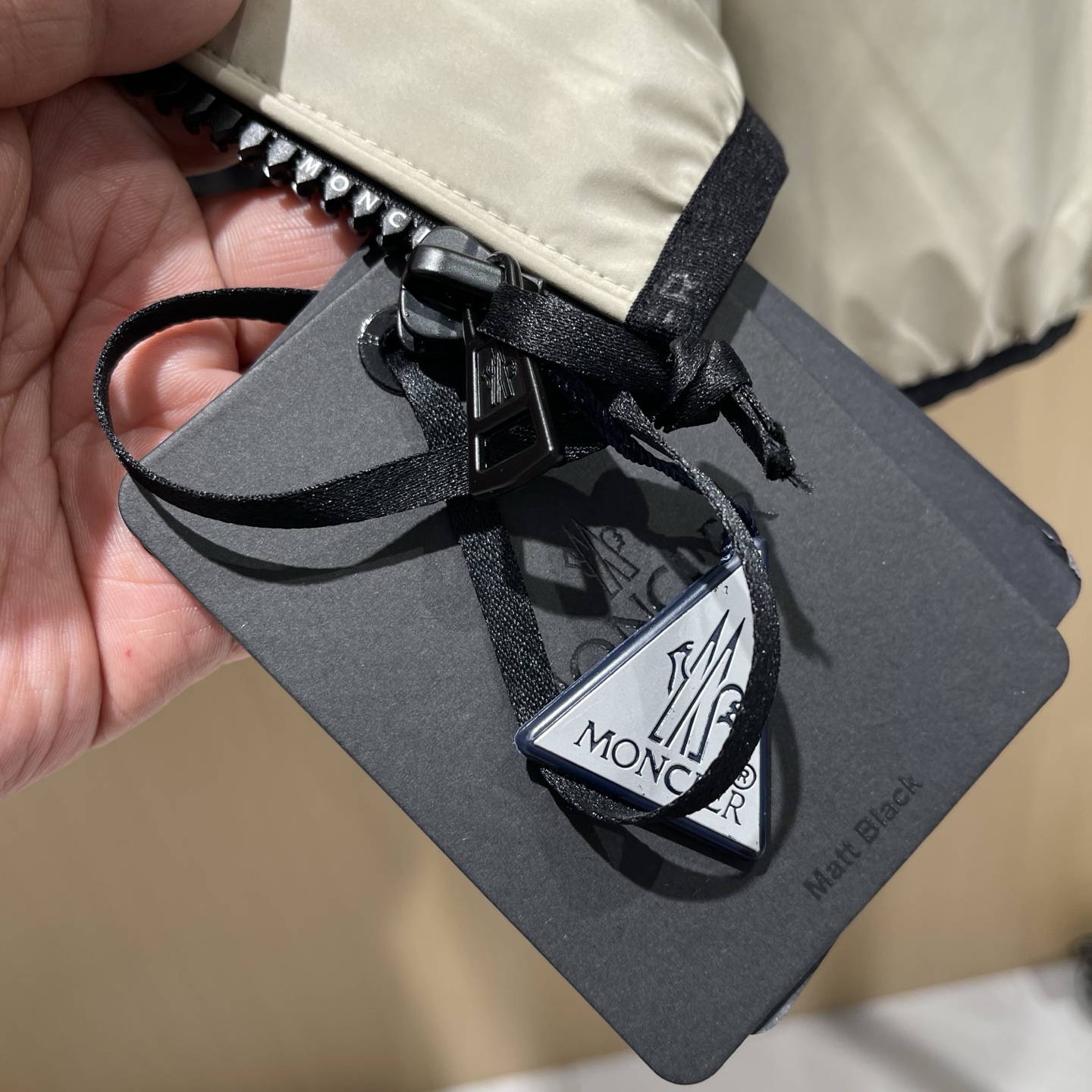 Áo Khoác Moncler_thumbnail_2