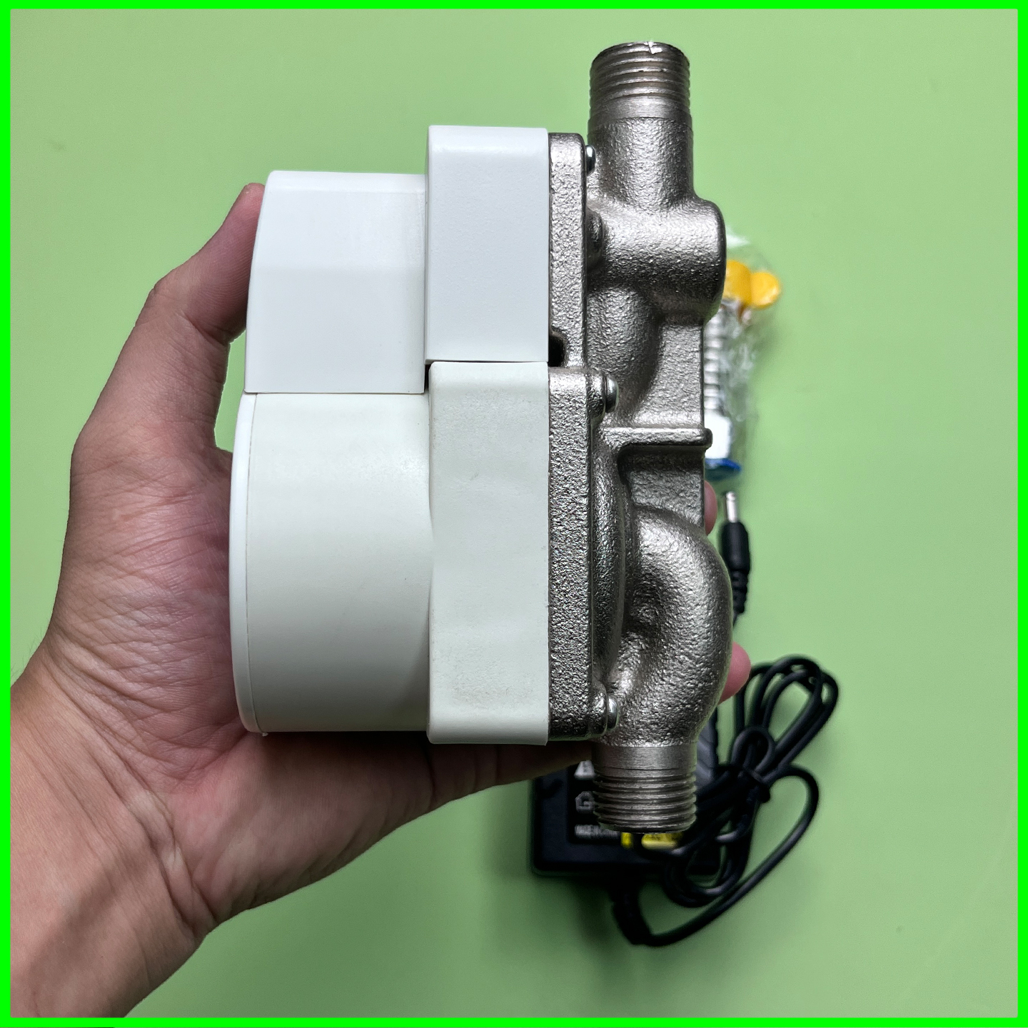 Bơm tăng áp 24V 100W,150W, cảm biến thông minh tự động đóng ngắt, động cơ lõi đồng_thumbnail_4