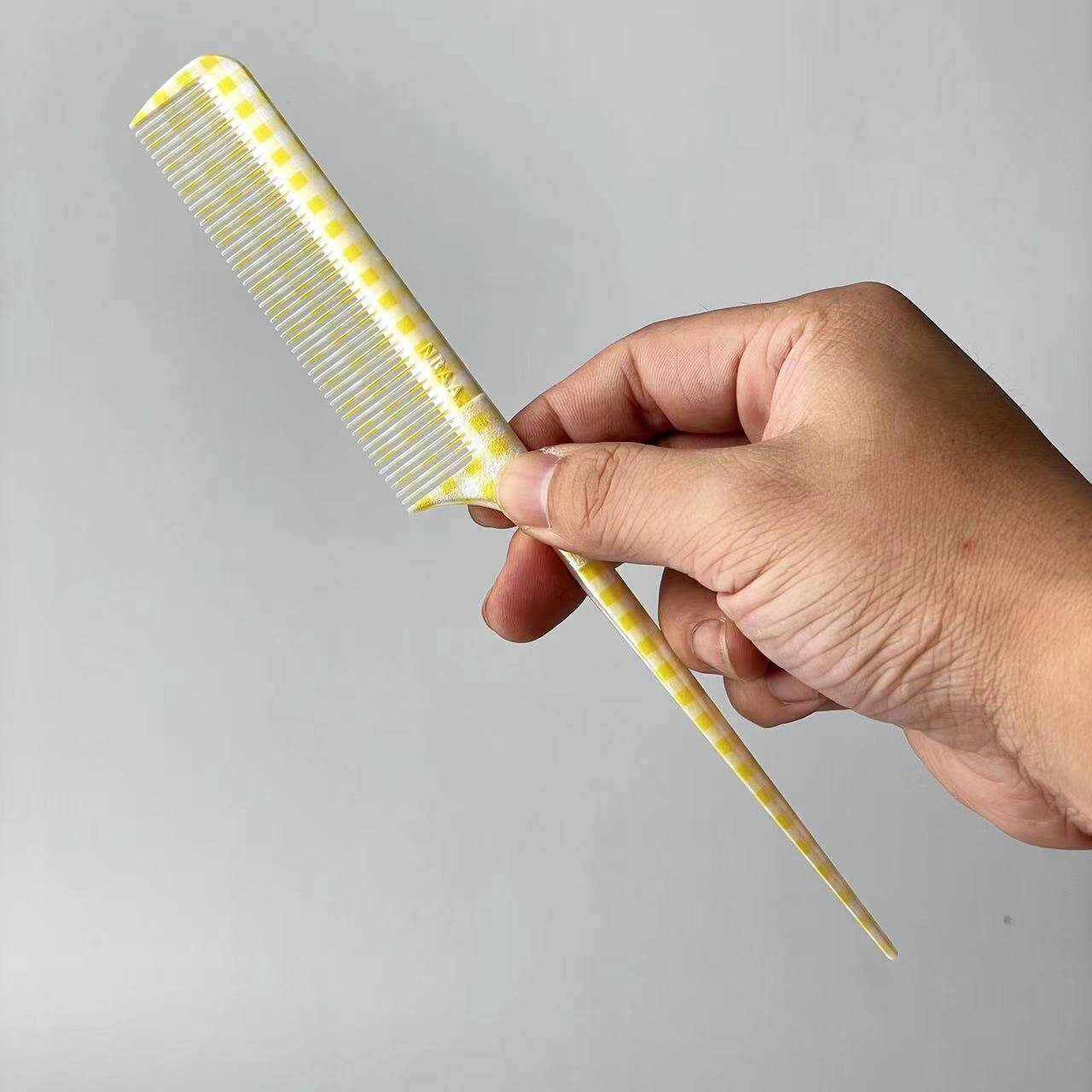 Lược đuôi chuột N.B.A.A họa tiết NB-WA (tặng bình xịt)_thumbnail_8