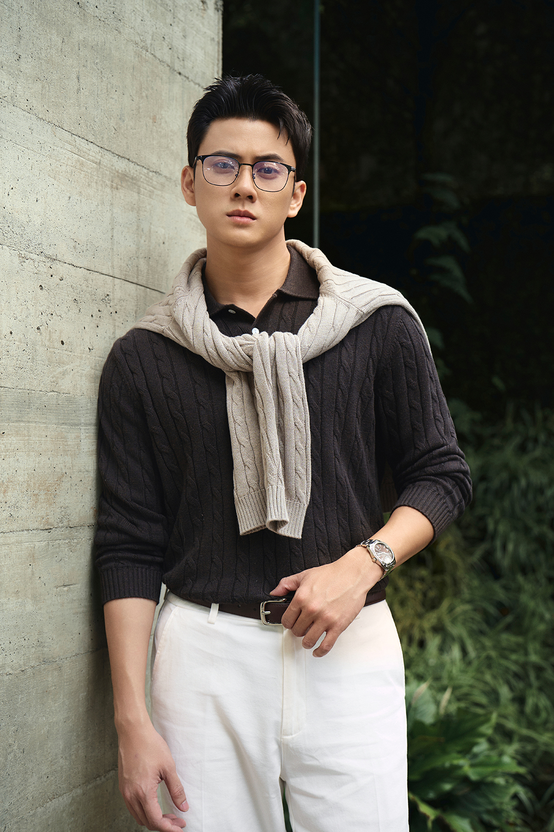 Nâu Đậm