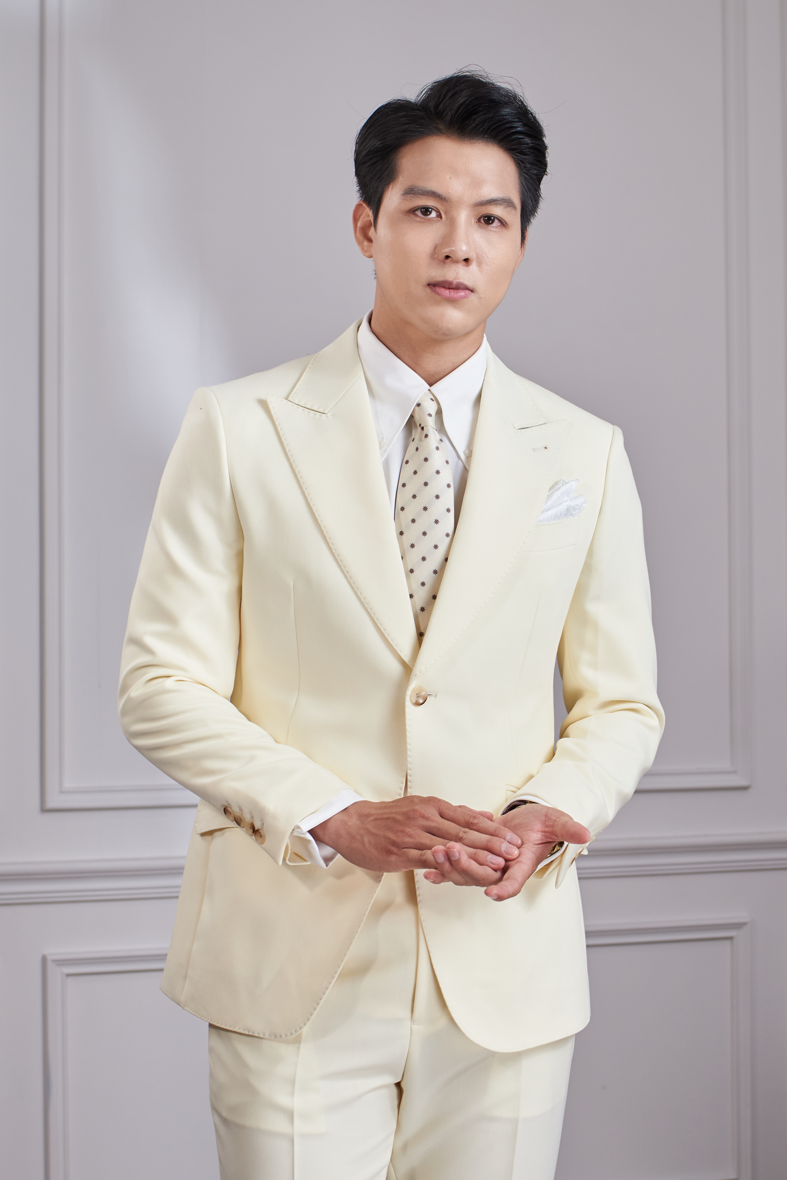 SUIT VÀ BLAZER KHÁC NHAU THẾ NÀO, NÊN MUA CÁI NÀO TRƯỚC