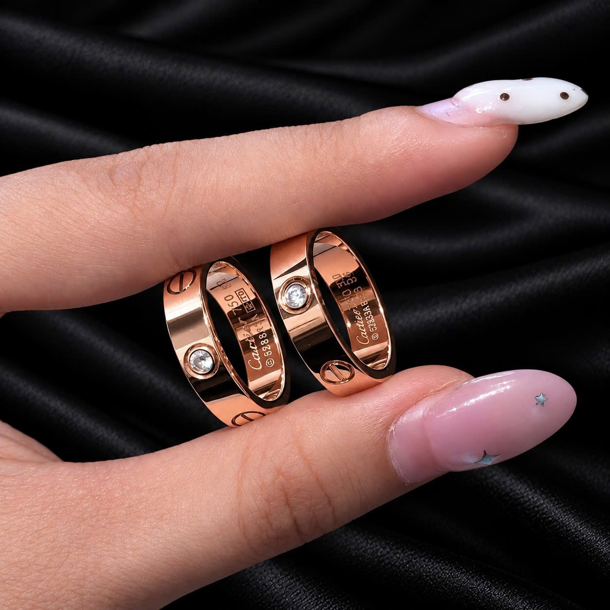 Nhẫn kiểu titan đính đá Cartier vàng hồng size 5_thumbnail_2