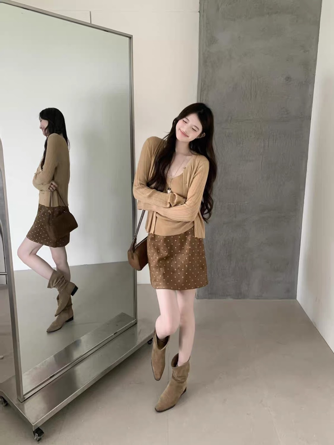 Lucas - Chân váy dạ chấm bi màu mài nhẹ dáng ngắn, có quần bảo hộ_thumbnail_7