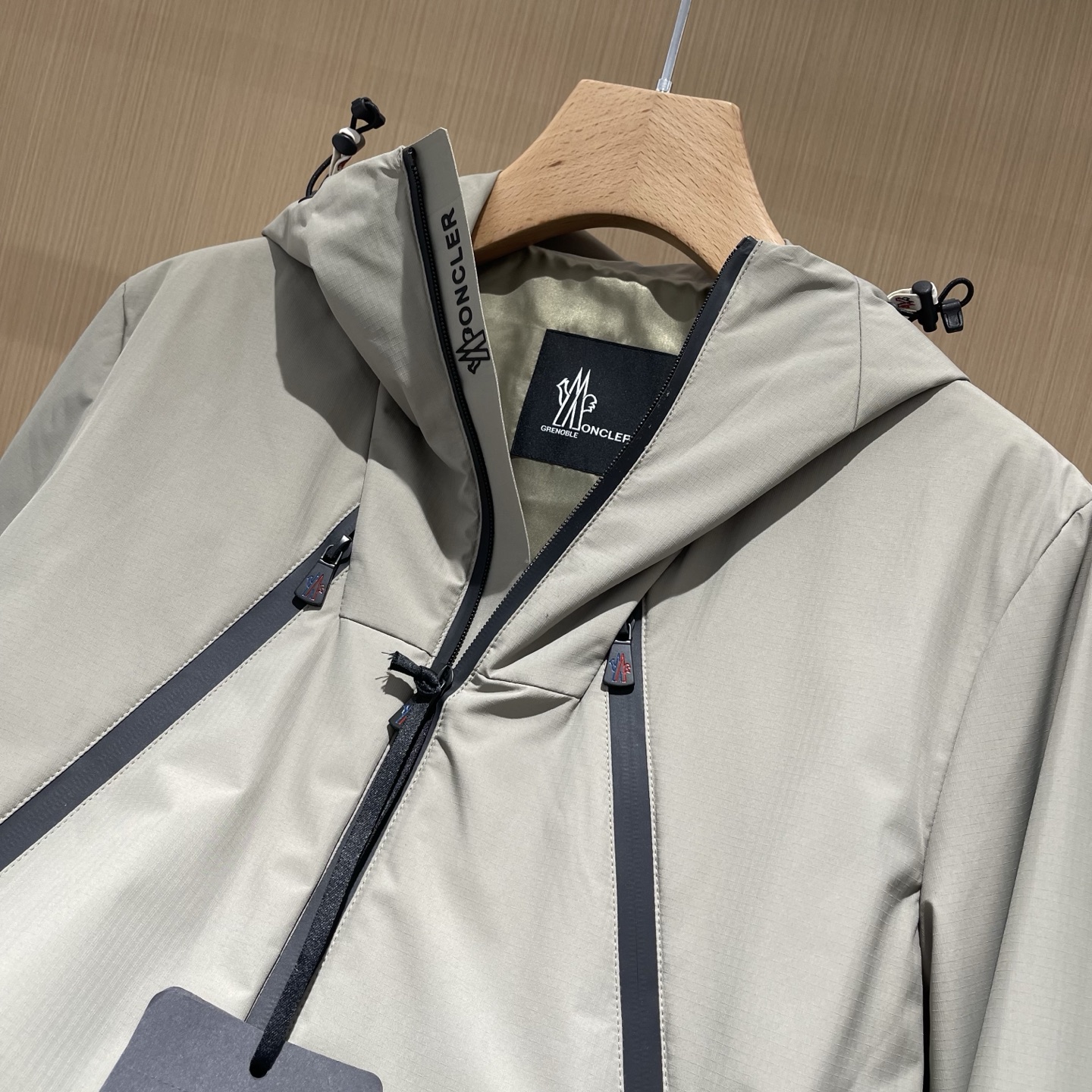 Áo Khoác Moncler_thumbnail_4