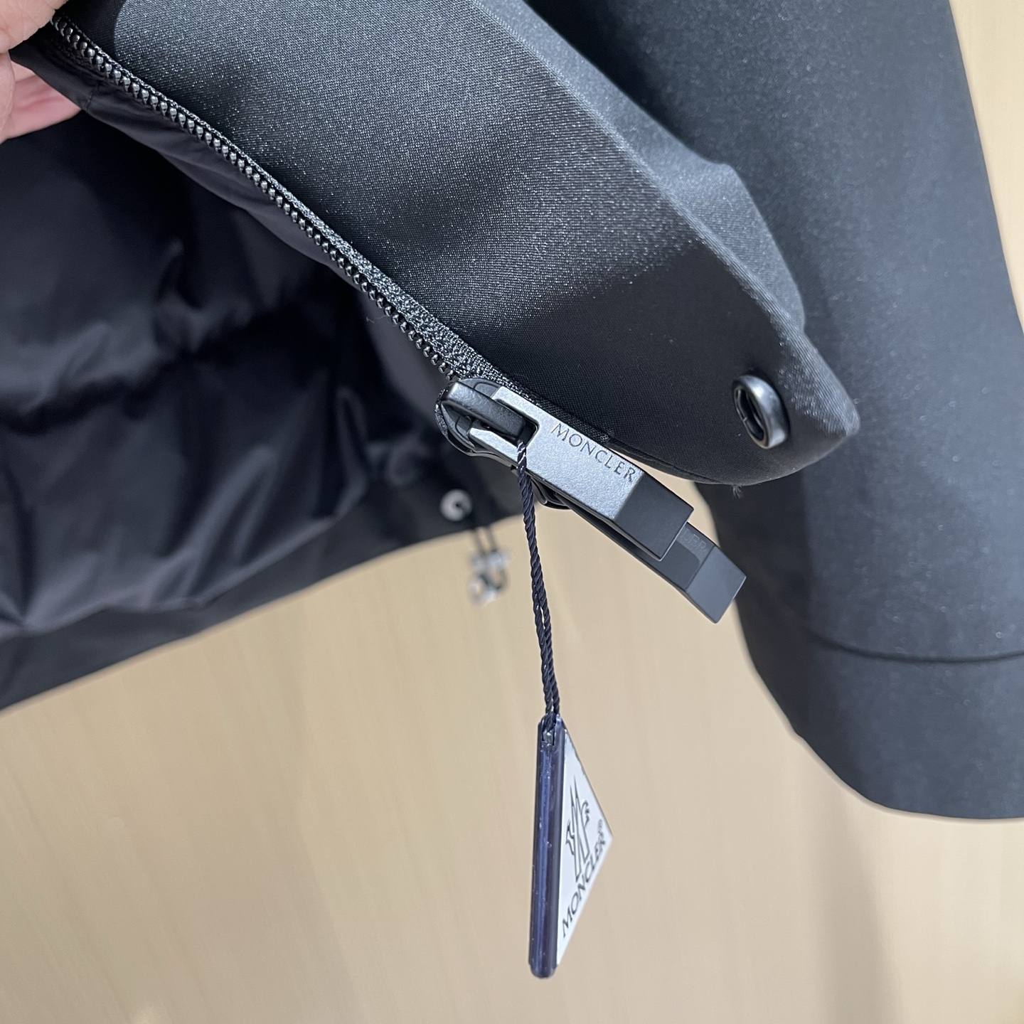 Áo Phao Moncler_thumbnail_0