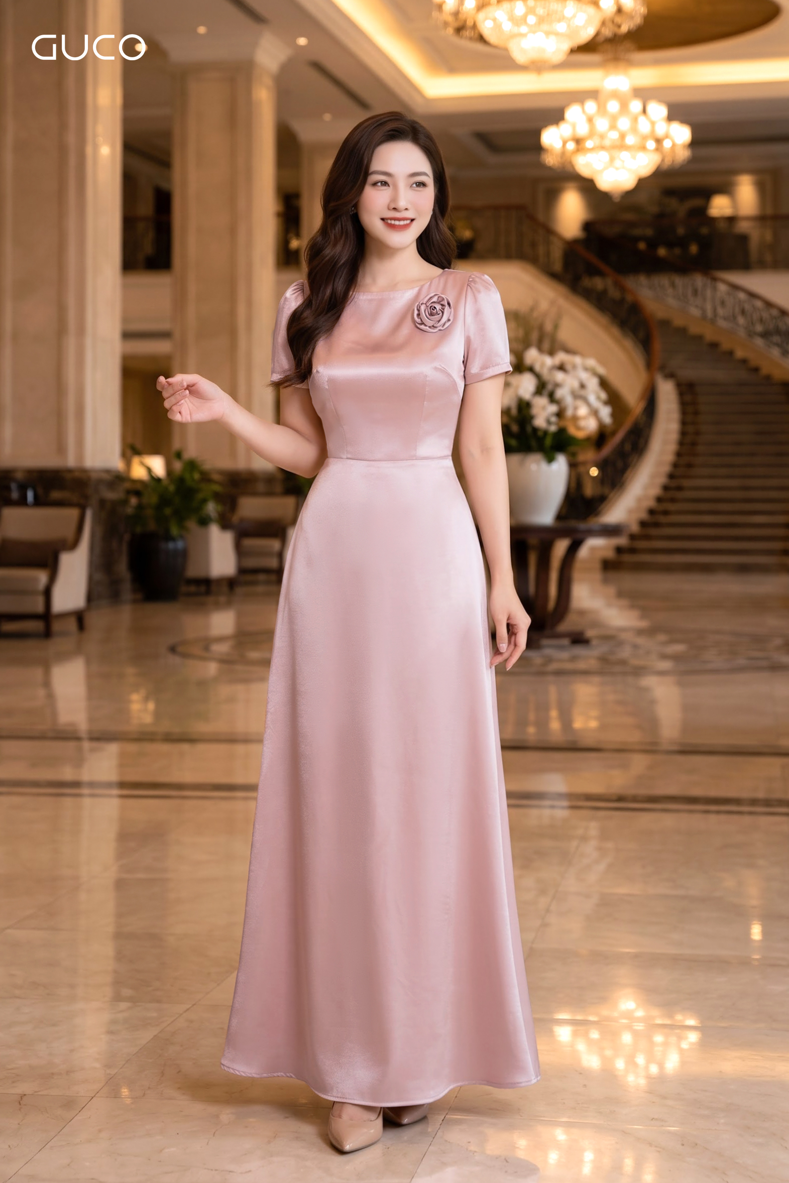 Đầm Dự Tiệc Lụa Hồng Nude Cổ Thuyền Đính Hoa - 5264