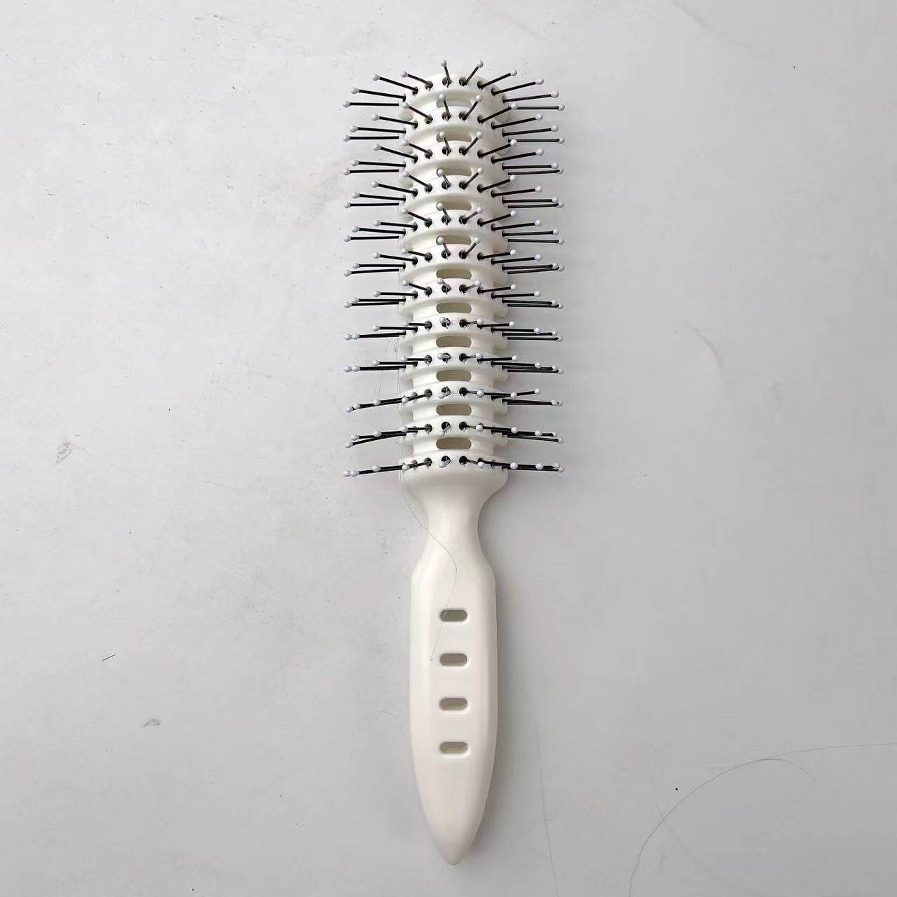 Lược 9 hàng N.B.A.A NB-BASS chống tĩnh điện (tặng bình xịt)