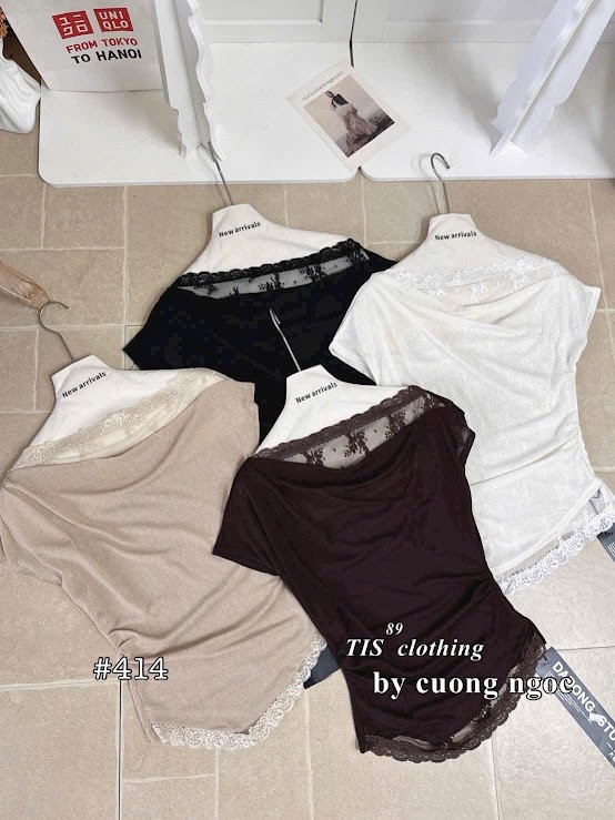 Lucas - Áo thun cộc tay cổ đổi phối ren ngực, gấu xéo viền ren_thumbnail_0