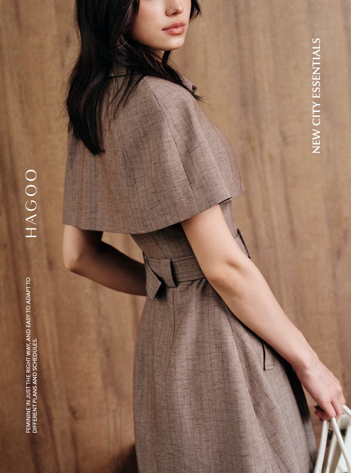 Váy dài xếp ly choàng cape HAGOO_thumbnail_3