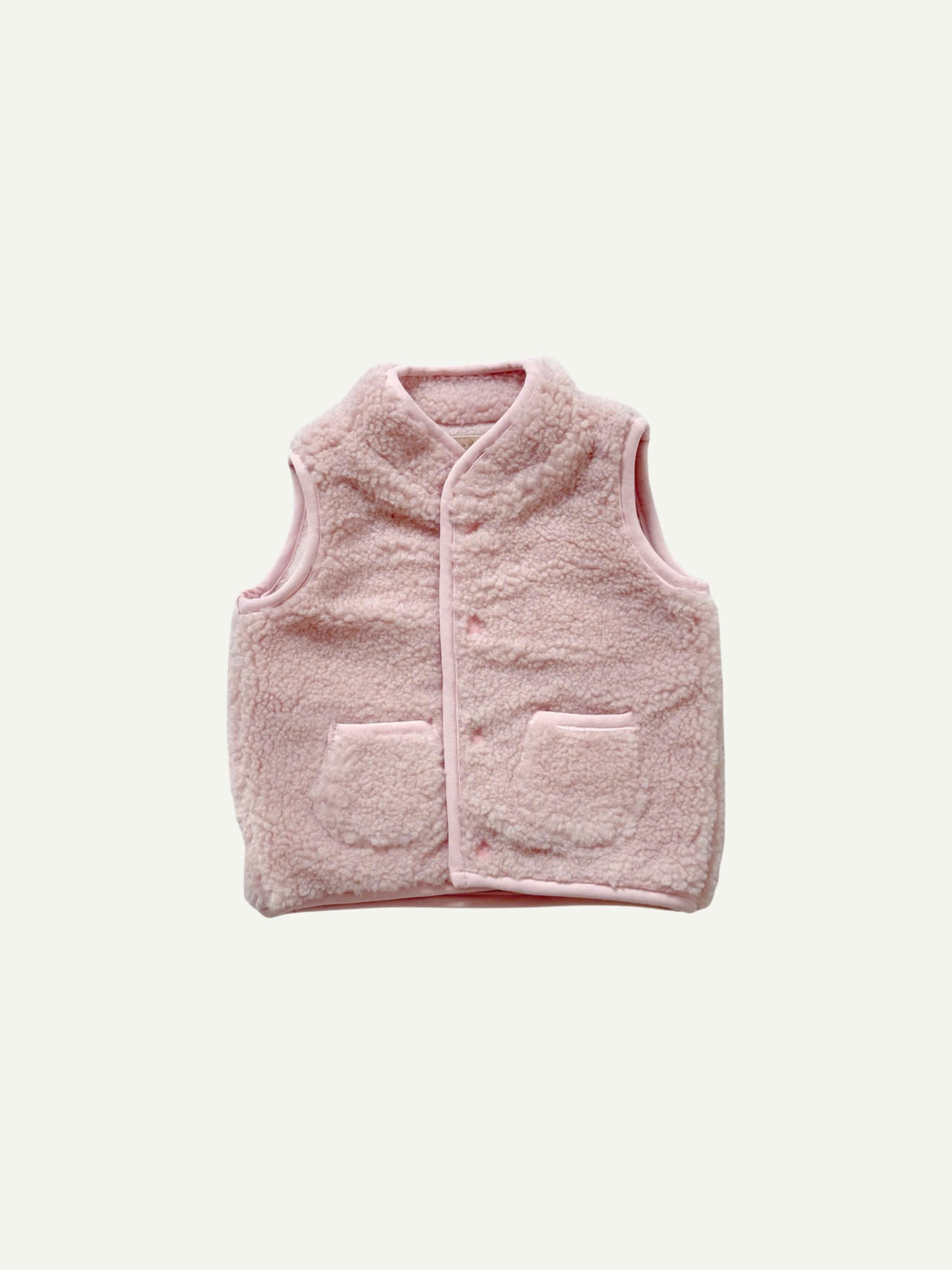 Cloudy Sheep Gilet 25_thumbnail_1