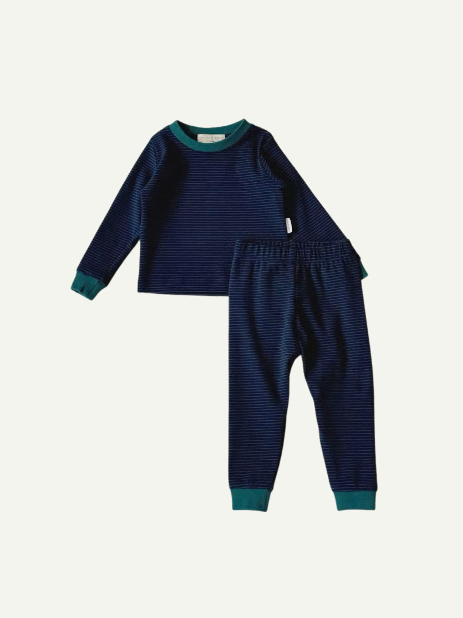 Holiday Pyjama Set_thumbnail_1