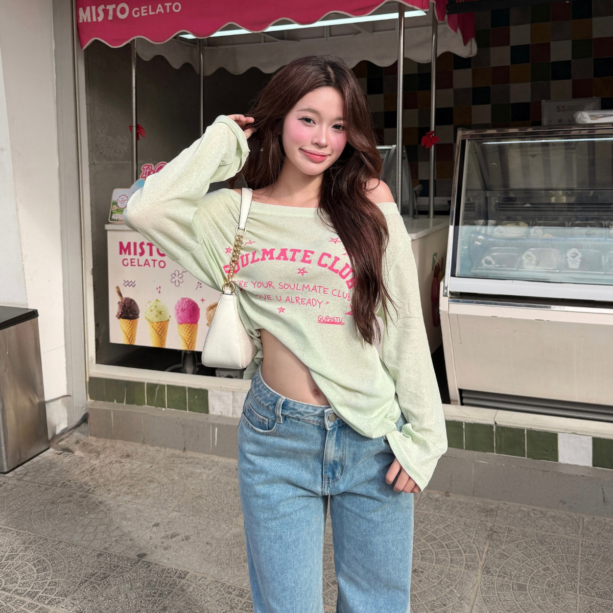 Áo Thun Lệch Vai Tay Dài 𝙂𝙐𝙋𝙊 𝙇𝙤𝙫𝙚 𝘼𝙡𝙧𝙚𝙖𝙙𝙮 Form Rộng Cổ Thuyền Thun Giấy Mỏng Nhẹ - ATG02_thumbnail_7