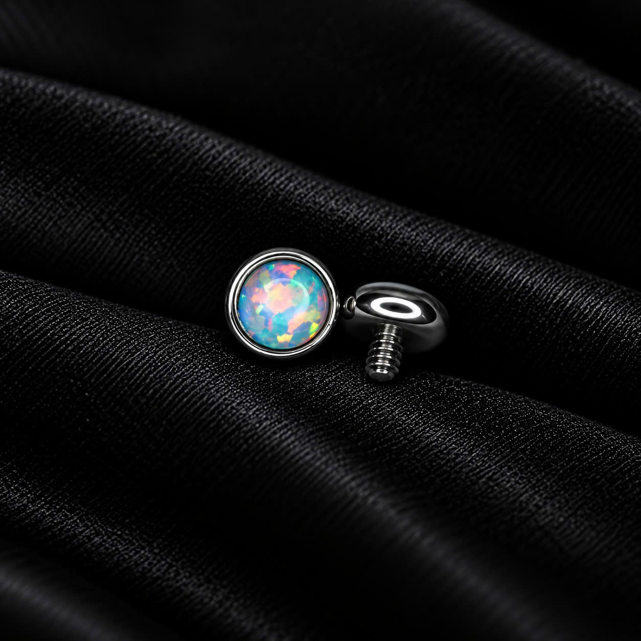Charm cấy thép y tế opal trắng size 4 thân 1.6_thumbnail_1