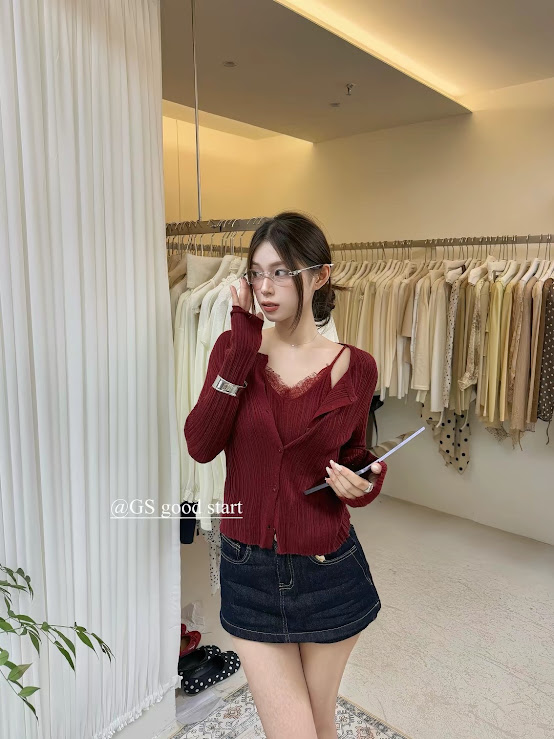 Lucas - Set áo len 2 dây gân dọc viền ren nhẹ + áo cardigan gân dọc cài cúc_thumbnail_2
