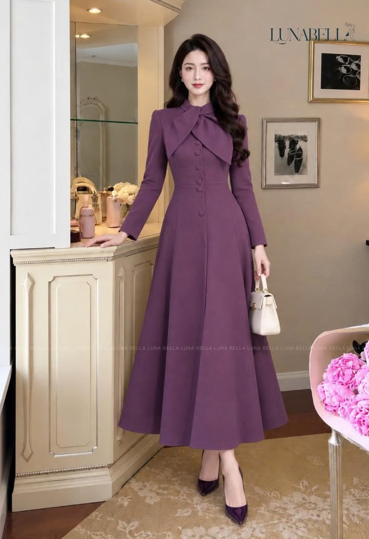 Váy dài tay cổ nơ cúc bọc VYRELLE màu TÍM_thumbnail_1