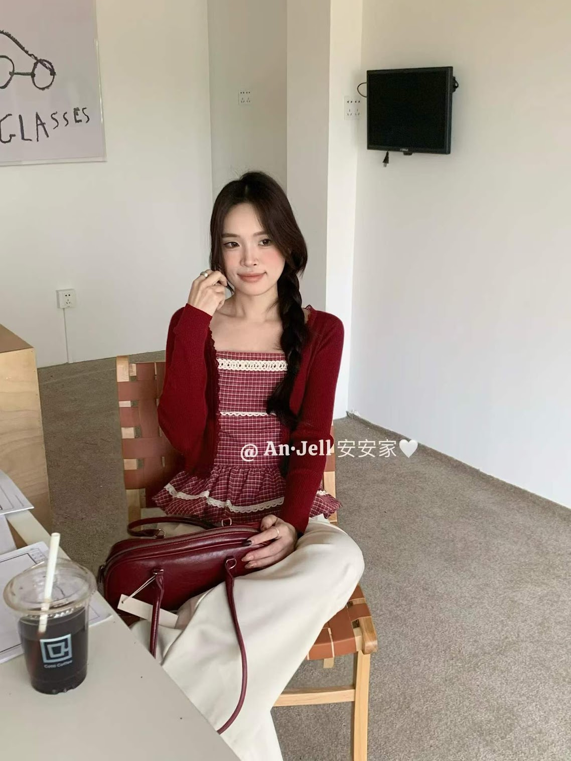 Lucas - Set áo thô caro 2 dây phối ren, gấu xòe peplum + áo khoác cardigan viền ren_thumbnail_1