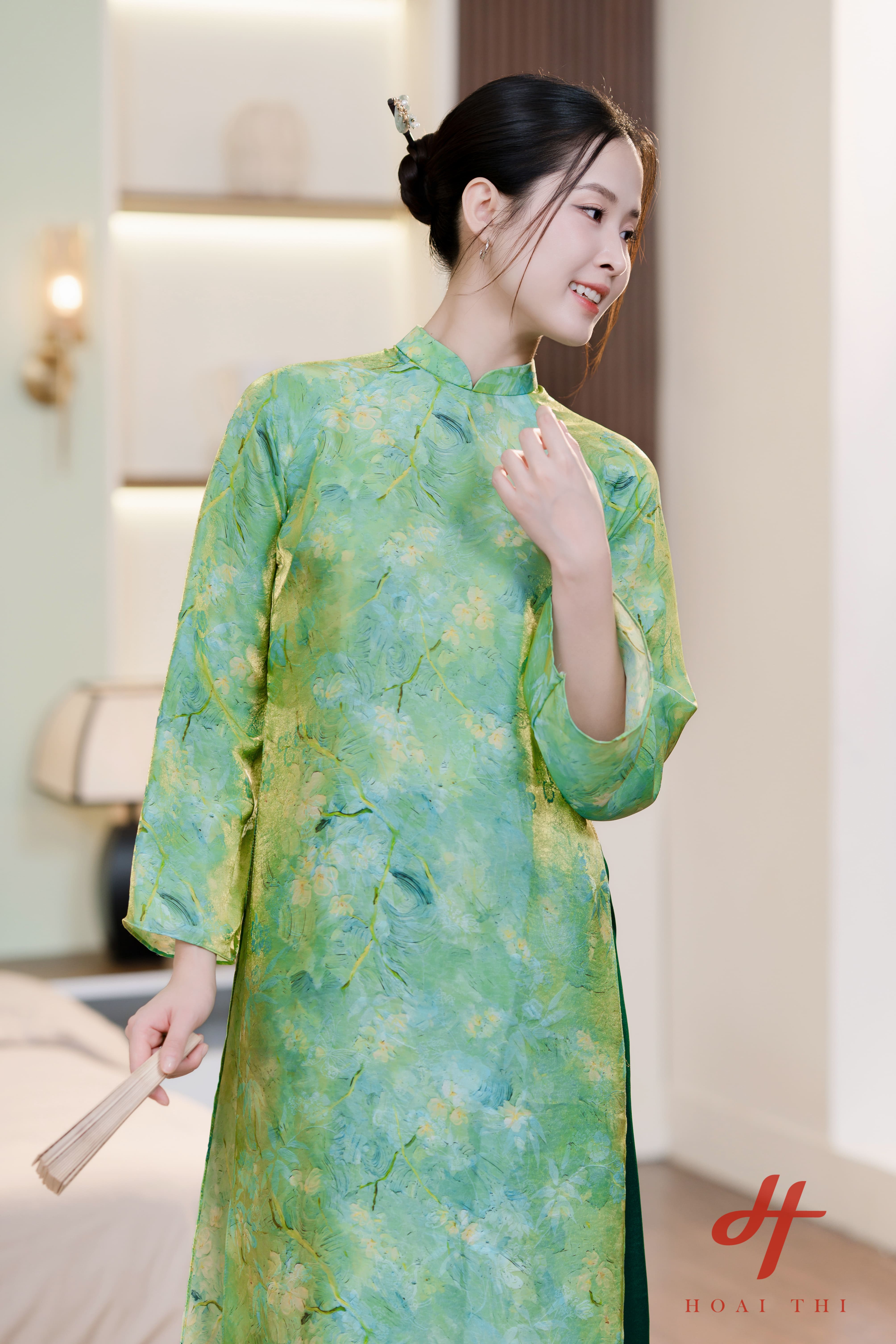 Áo dài cách tân Diệp Chi – Tinh tế trong từng họa tiết, nhẹ nhàng bay bổng cùng chất lụa tencel cao cấp_thumbnail_3