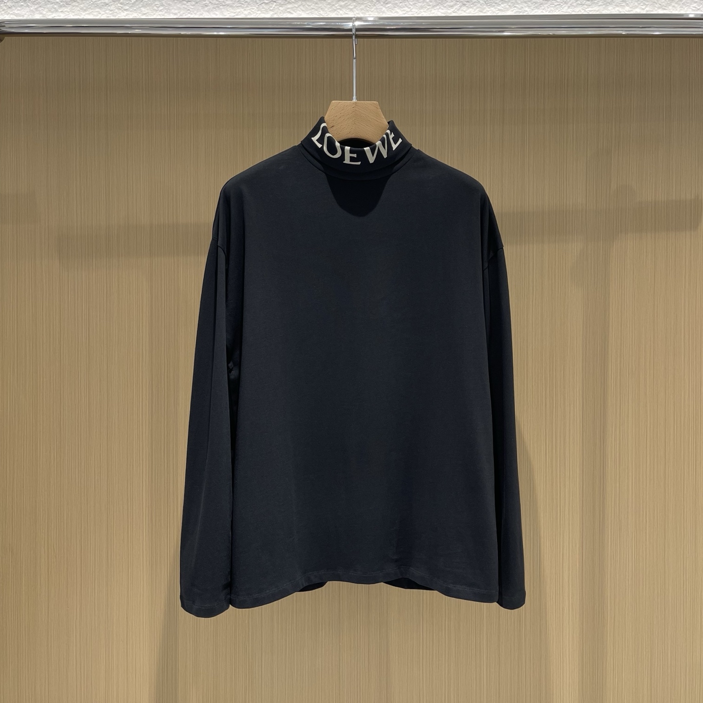 Áo Nỉ Loewe