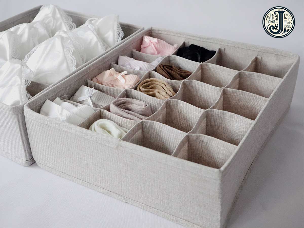 Khay đựng 20 ô Be đồ lót, quần tất chia ngăn gấp gọn J18B