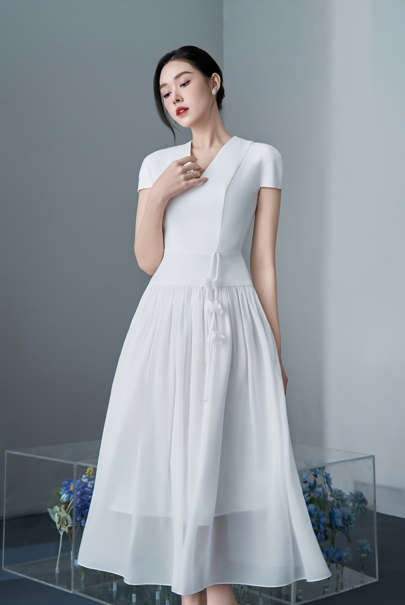 White Wendy Dress_thumbnail_9