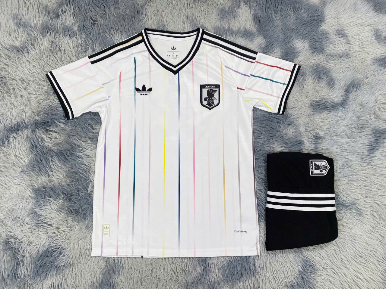 Bộ bóng đá tuyển Nhật sân khách World Cup 2026 (chỉ nhận đặt từ 6 bộ)