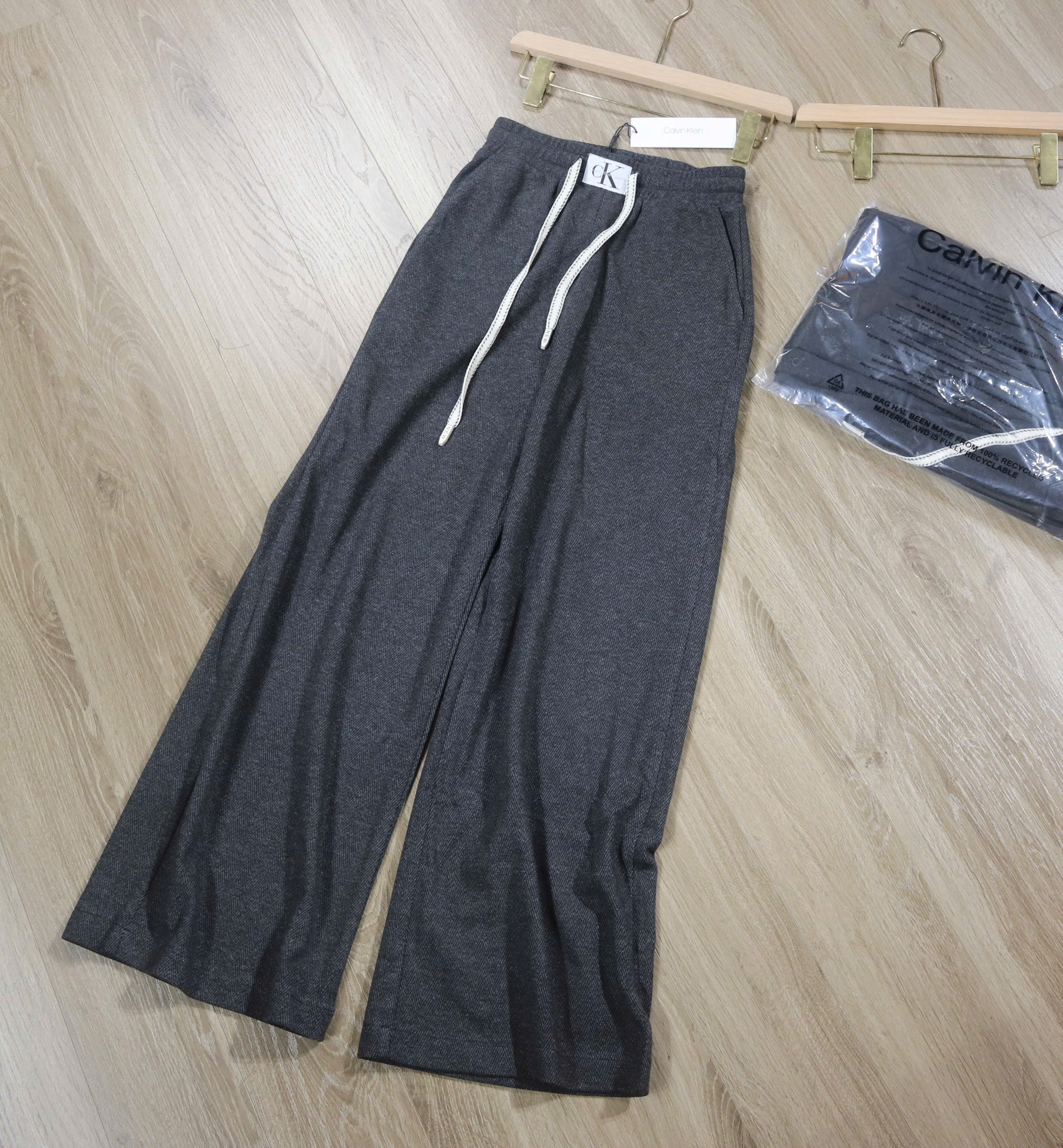 Q320 QUẦN SUÔNG 2 MÀU_thumbnail_14