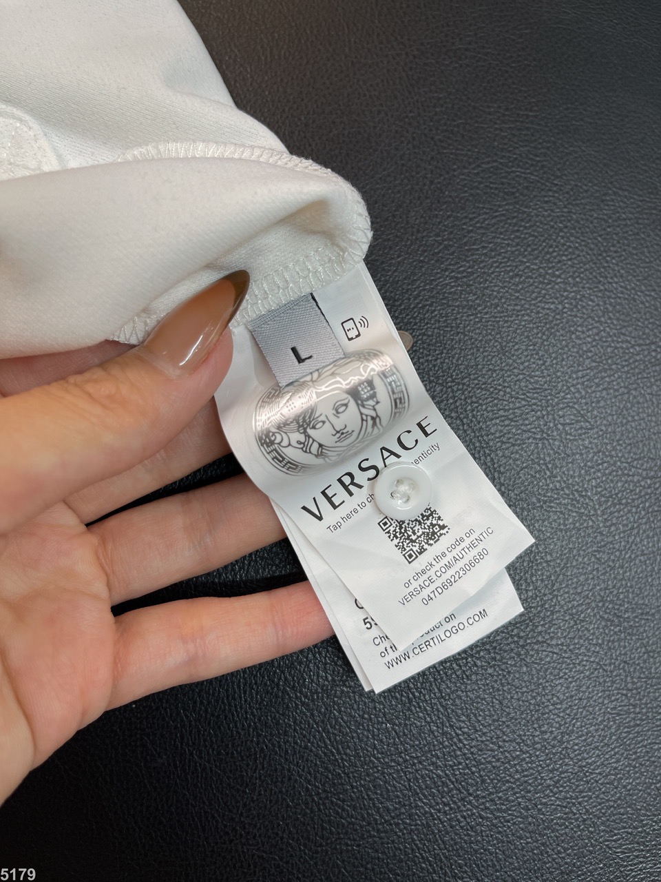 POLO VERSACE COUTURE PHỐI CHỮ NGỰC_thumbnail_8