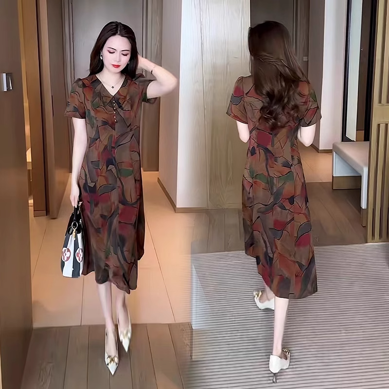 17073-Đầm lụa suông A in 3D màu nâu cam ( lụa )_thumbnail_0