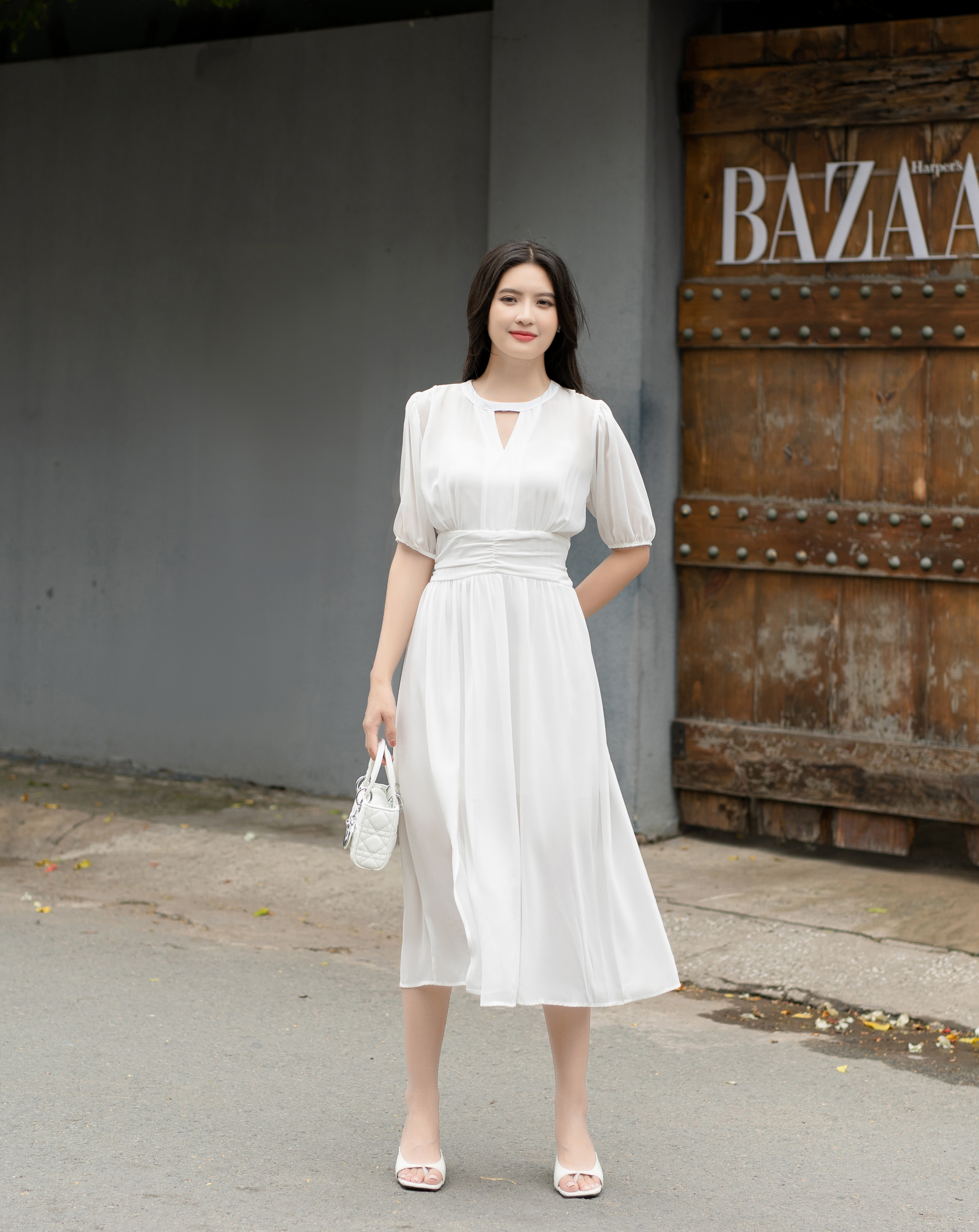 Đầm voan xòe cổ giọt nước xẻ tà xinh xắn_thumbnail_8