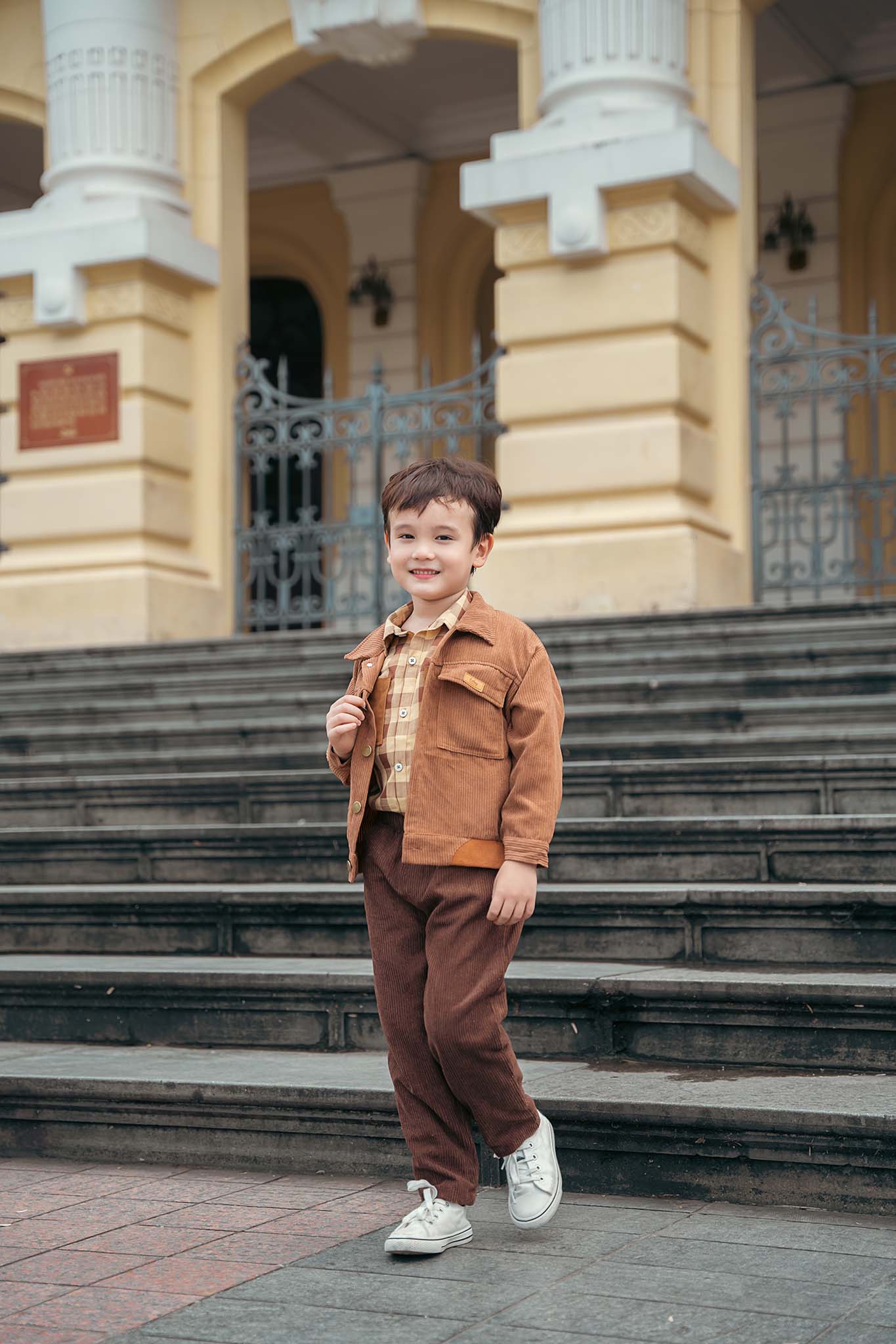 Áo khoác nhung dài tay bo gấu_thumbnail_2