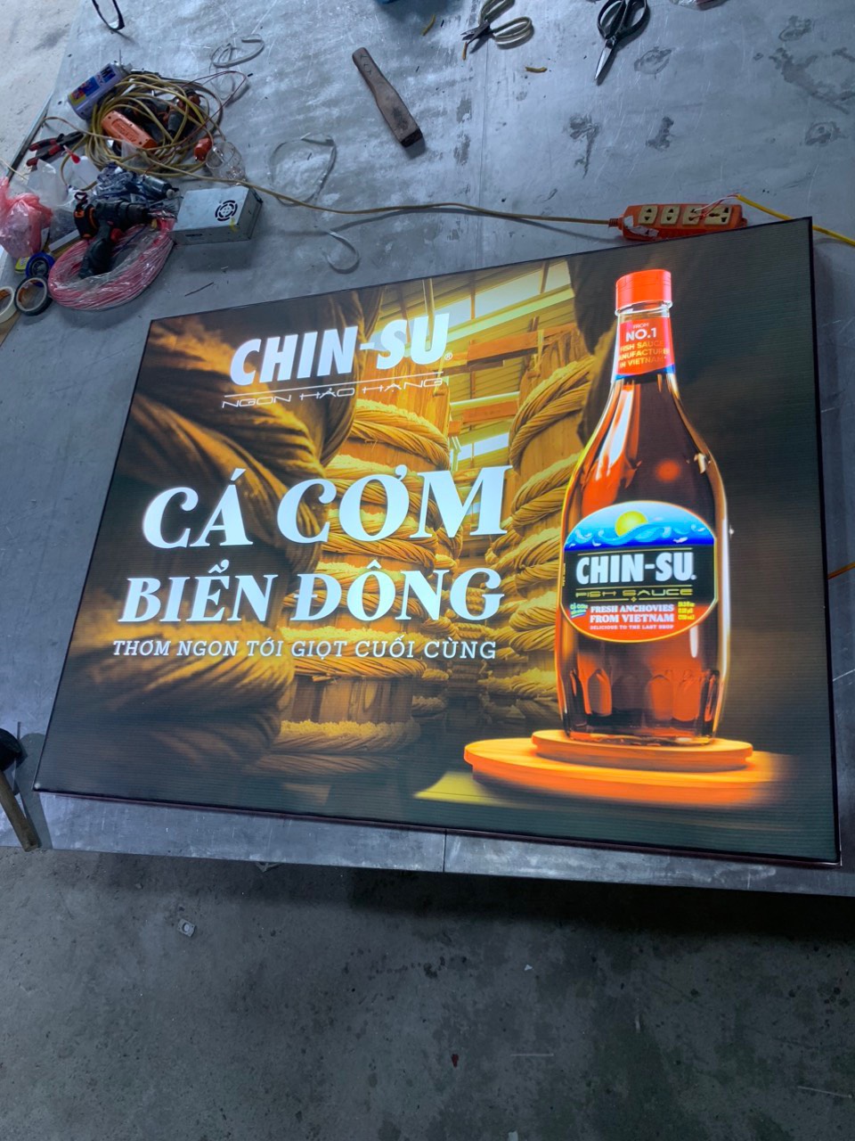 GIA CÔNG HỘP ĐÈN NHÉT CẠNH _thumbnail_2