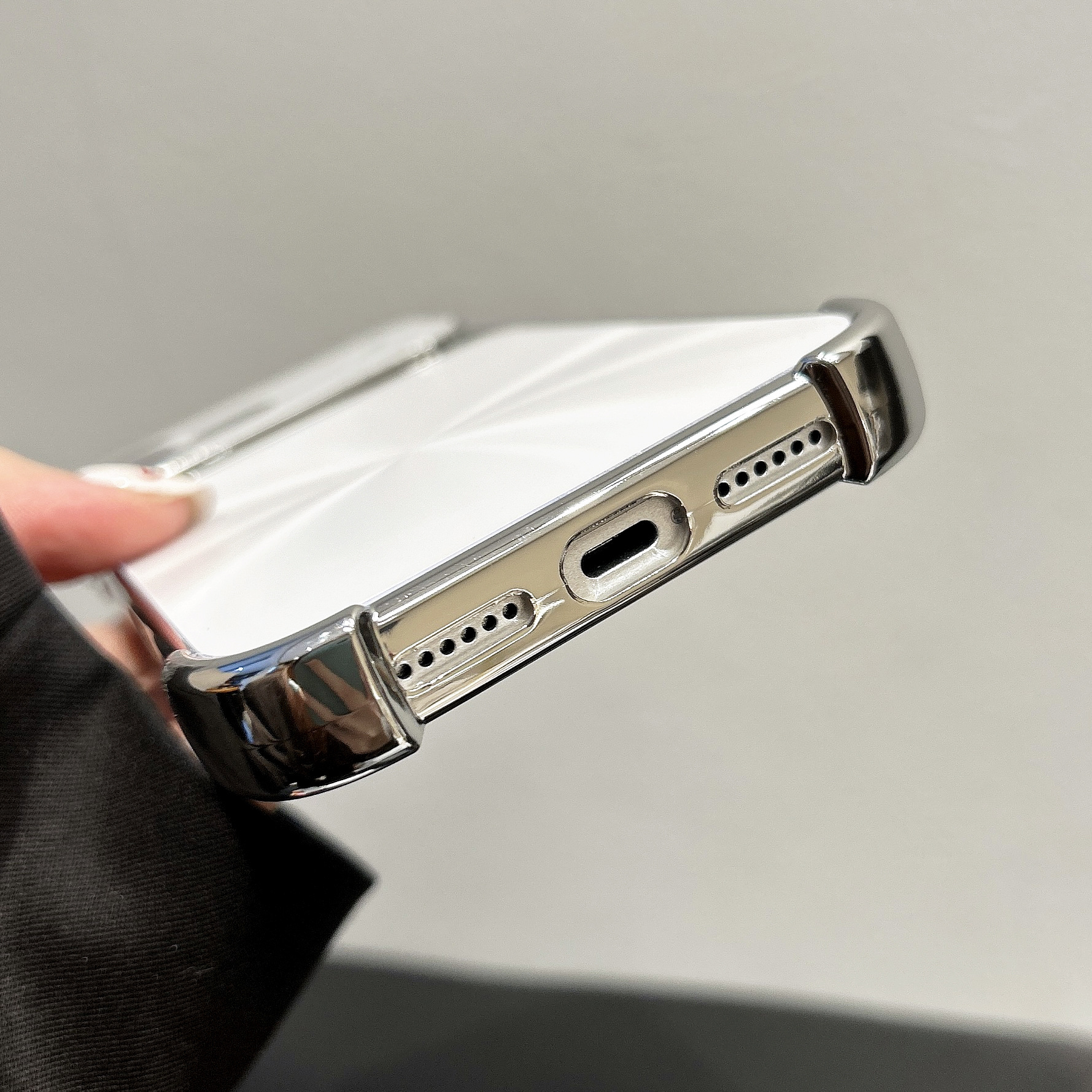 ỐP LƯNG TỐI GIẢN IPHONE CỰC ĐẸP HIỆU ỨNG CD CỰC ĐẸP_thumbnail_3