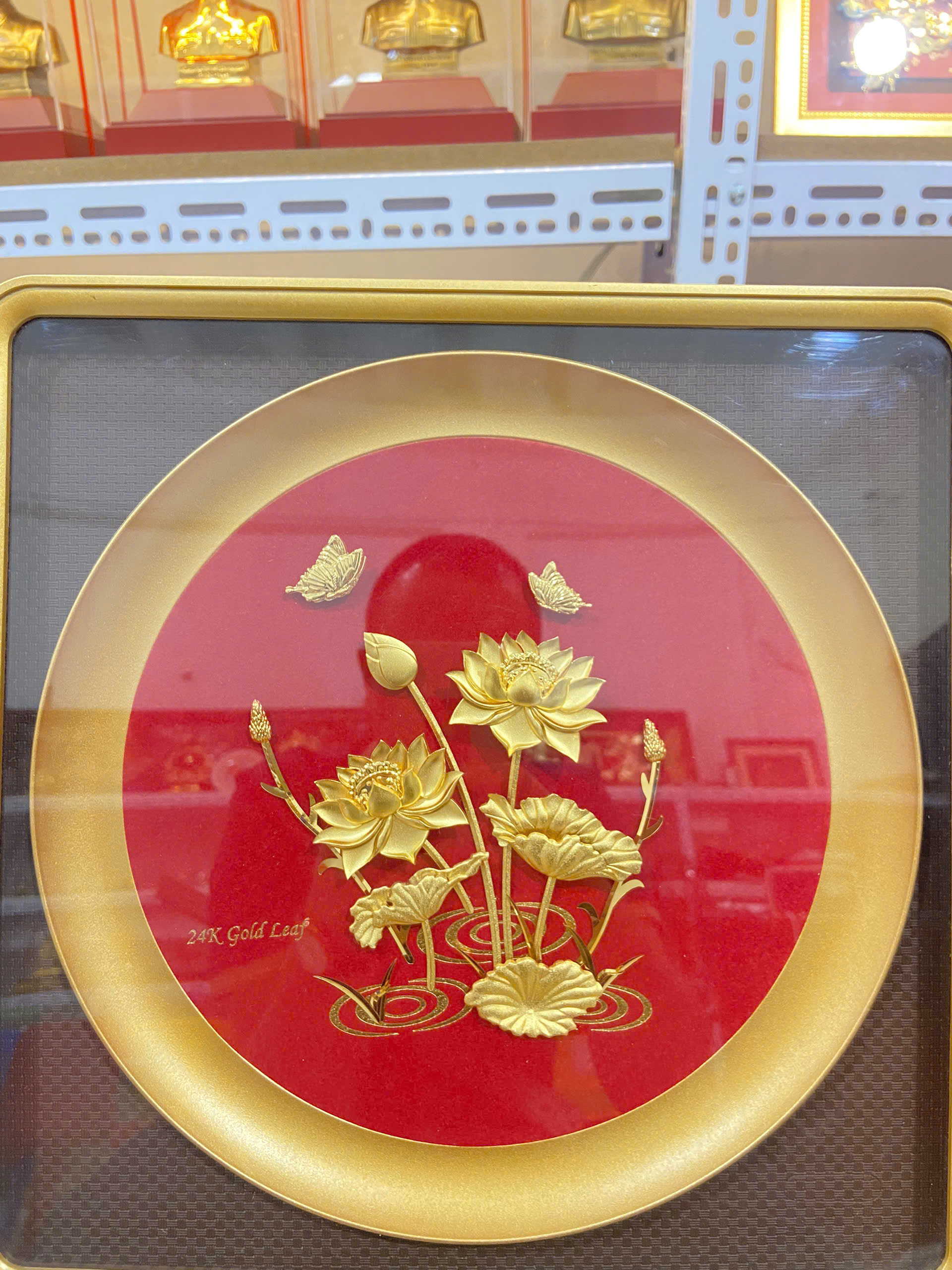 Tranh hoa sen dát vàng 24k KT 30 X 30CM _thumbnail_2