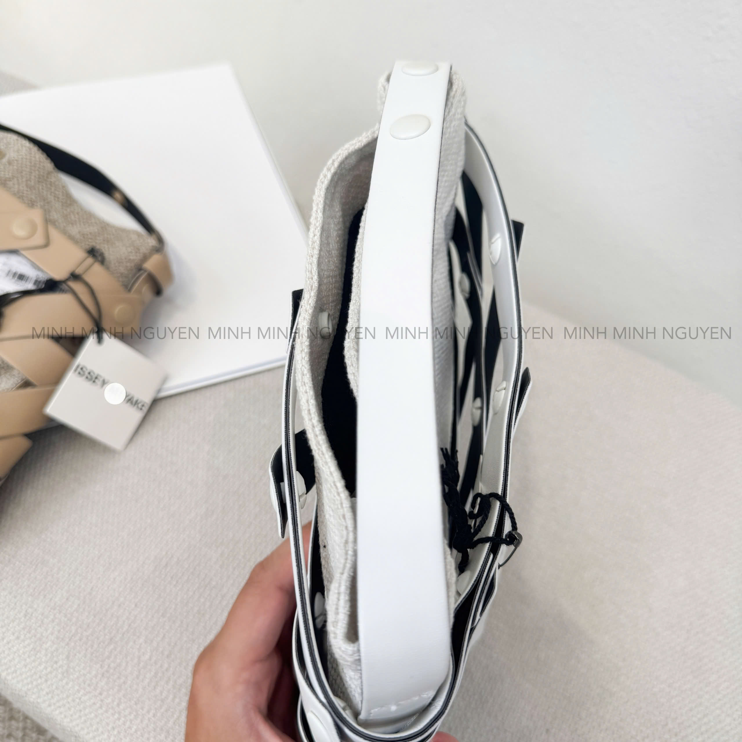 TUI ISSEY_thumbnail_16