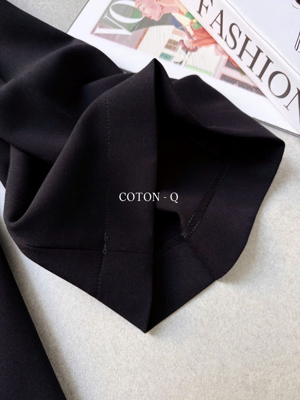 HQ203 - Quần tây ống đứng