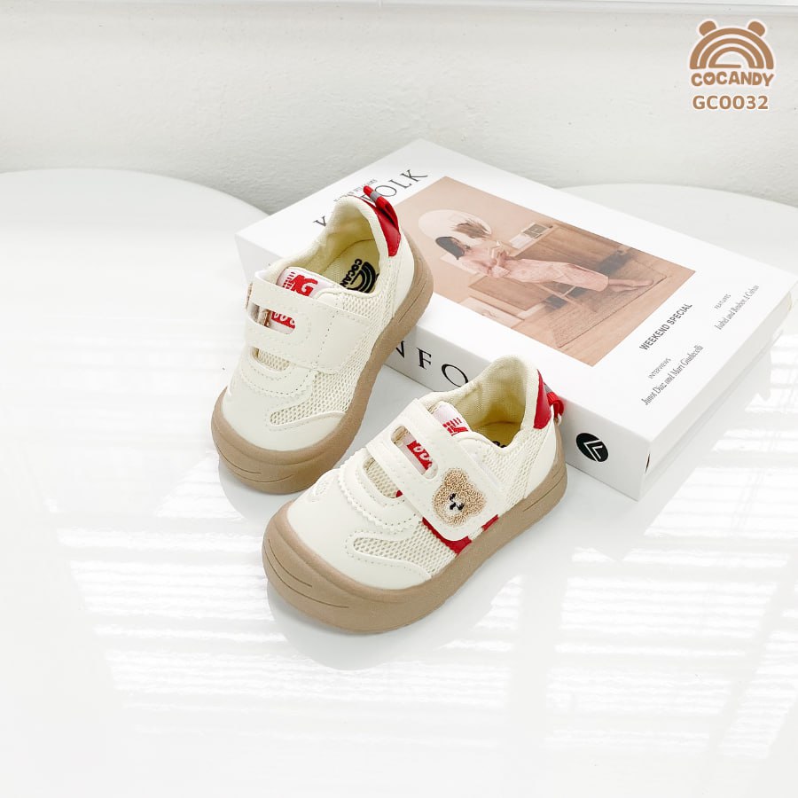 Giày quai gấu BE sọc ĐỎ