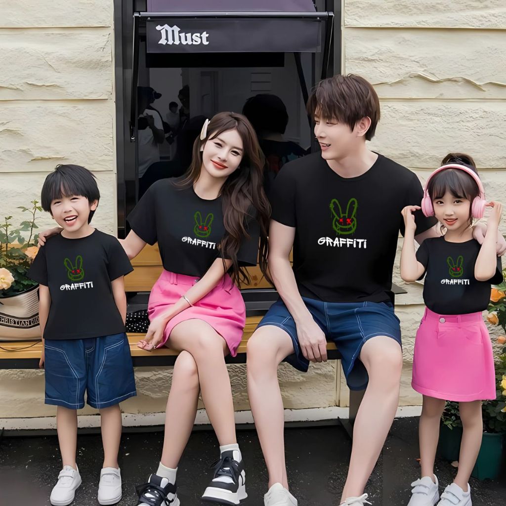 Áo phông gia đình in hình Thỏ - Áo thun đồng phục gia đình 3-4-5 người - Loza RT3035-AT3035_thumbnail_2