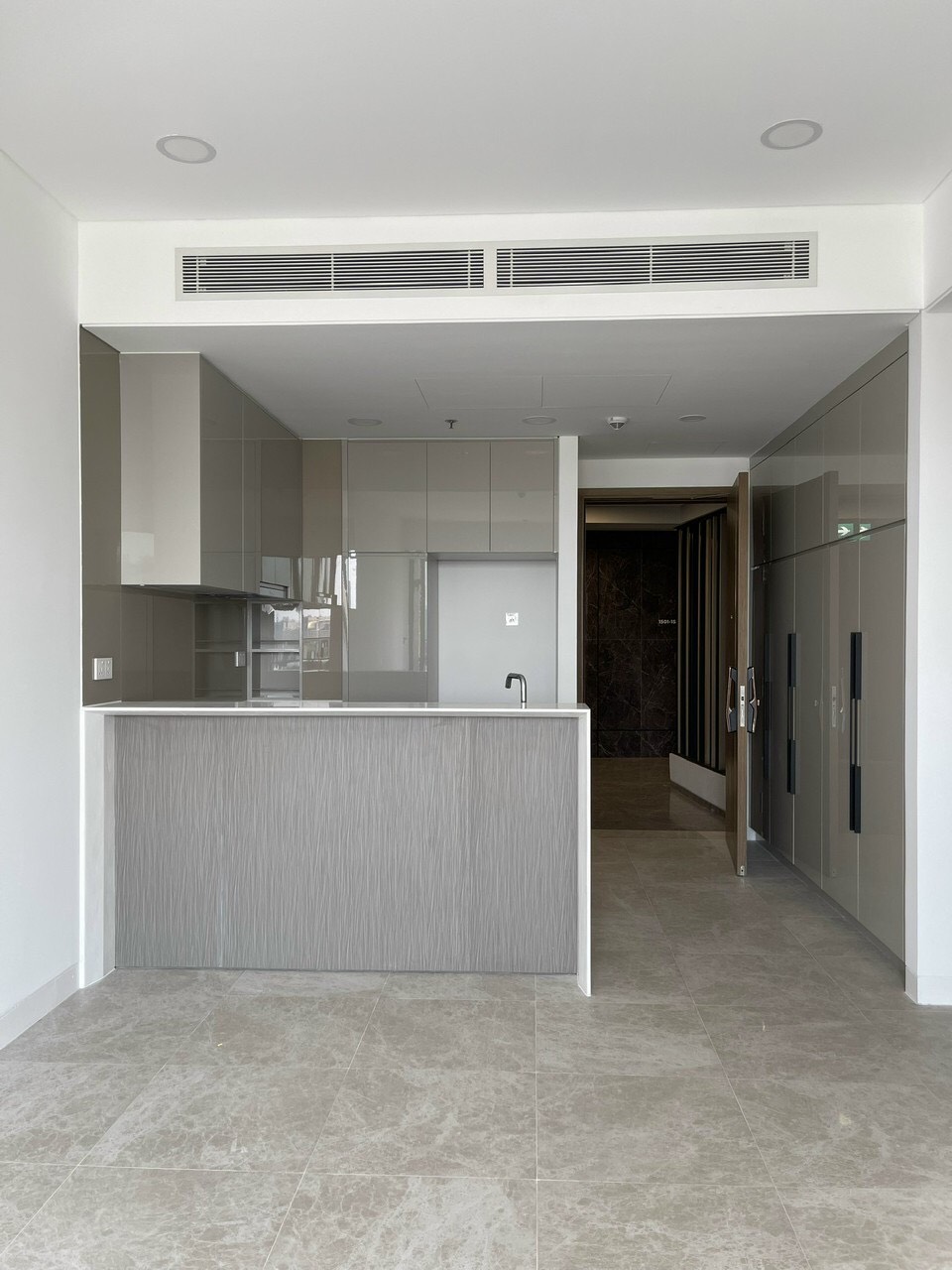 The River căn 2Pn duplex, 40 triệu/ tháng nhà trống, có thể decor tùy ý ._thumbnail_1