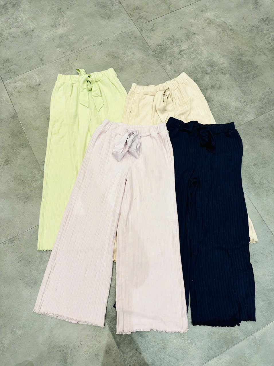 Q480 Quần thun GU_thumbnail_4