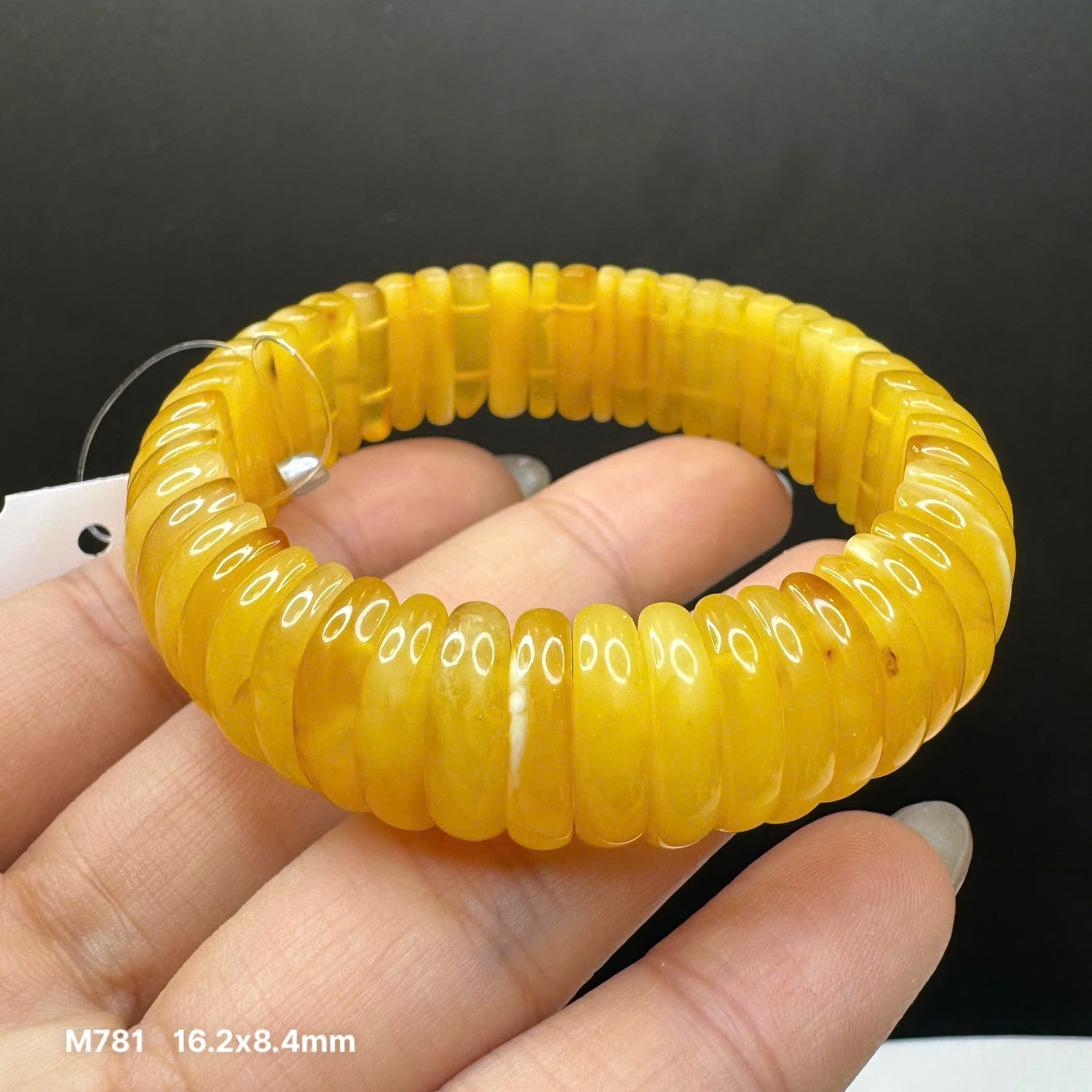 Lắc Tay Bản Mật - M781